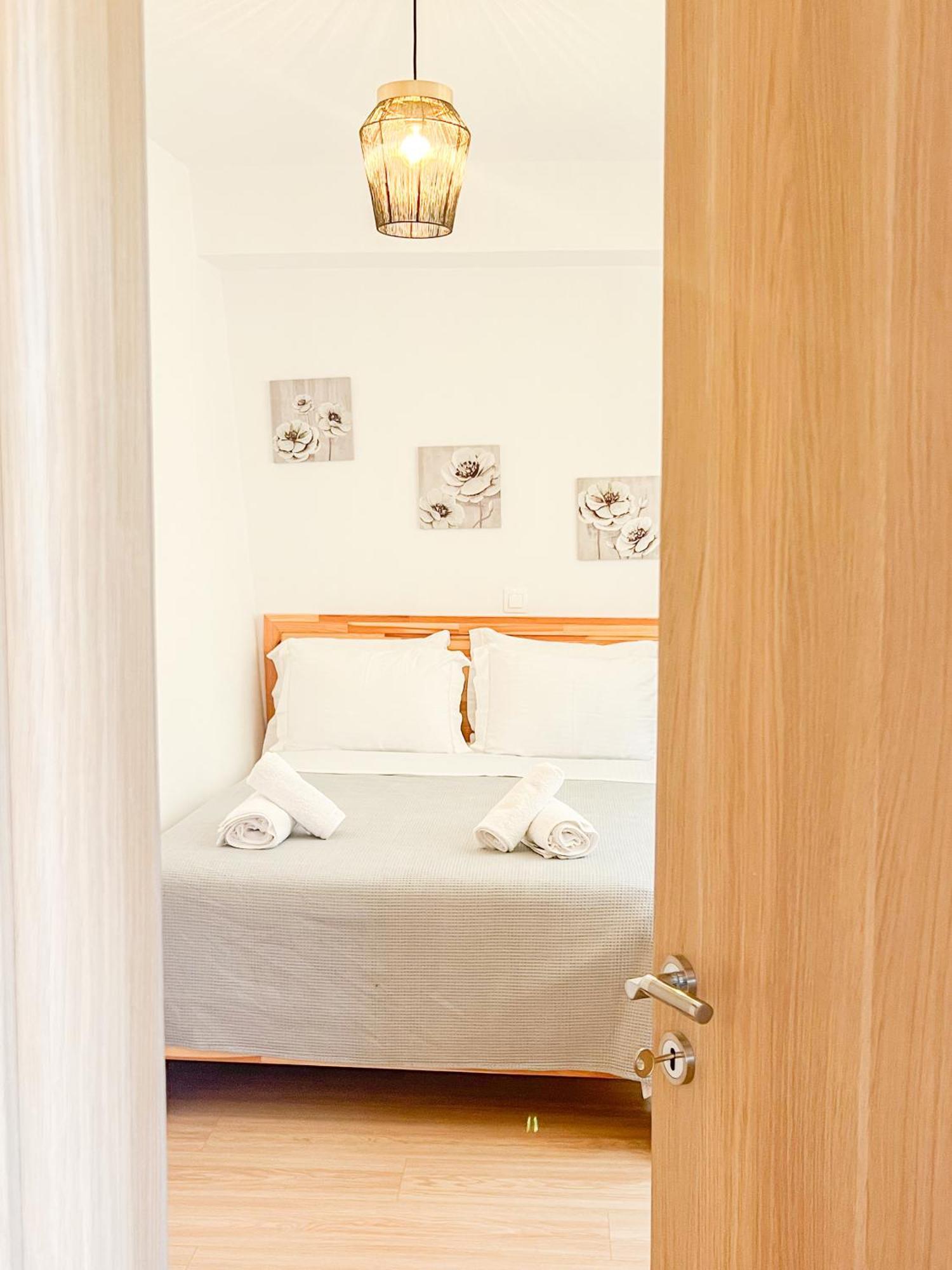 Village View Apartments 히마레 외부 사진