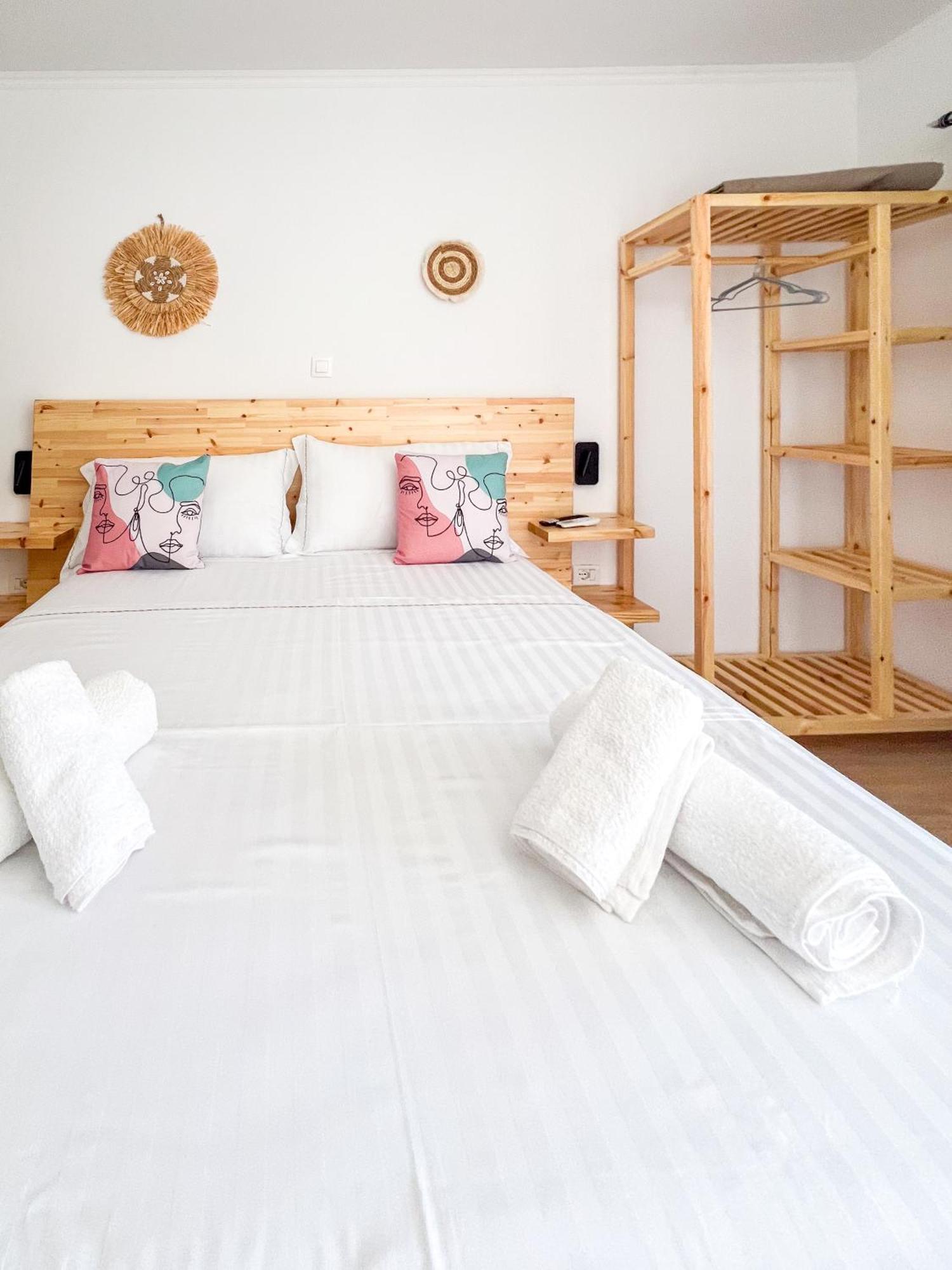 Village View Apartments 히마레 외부 사진