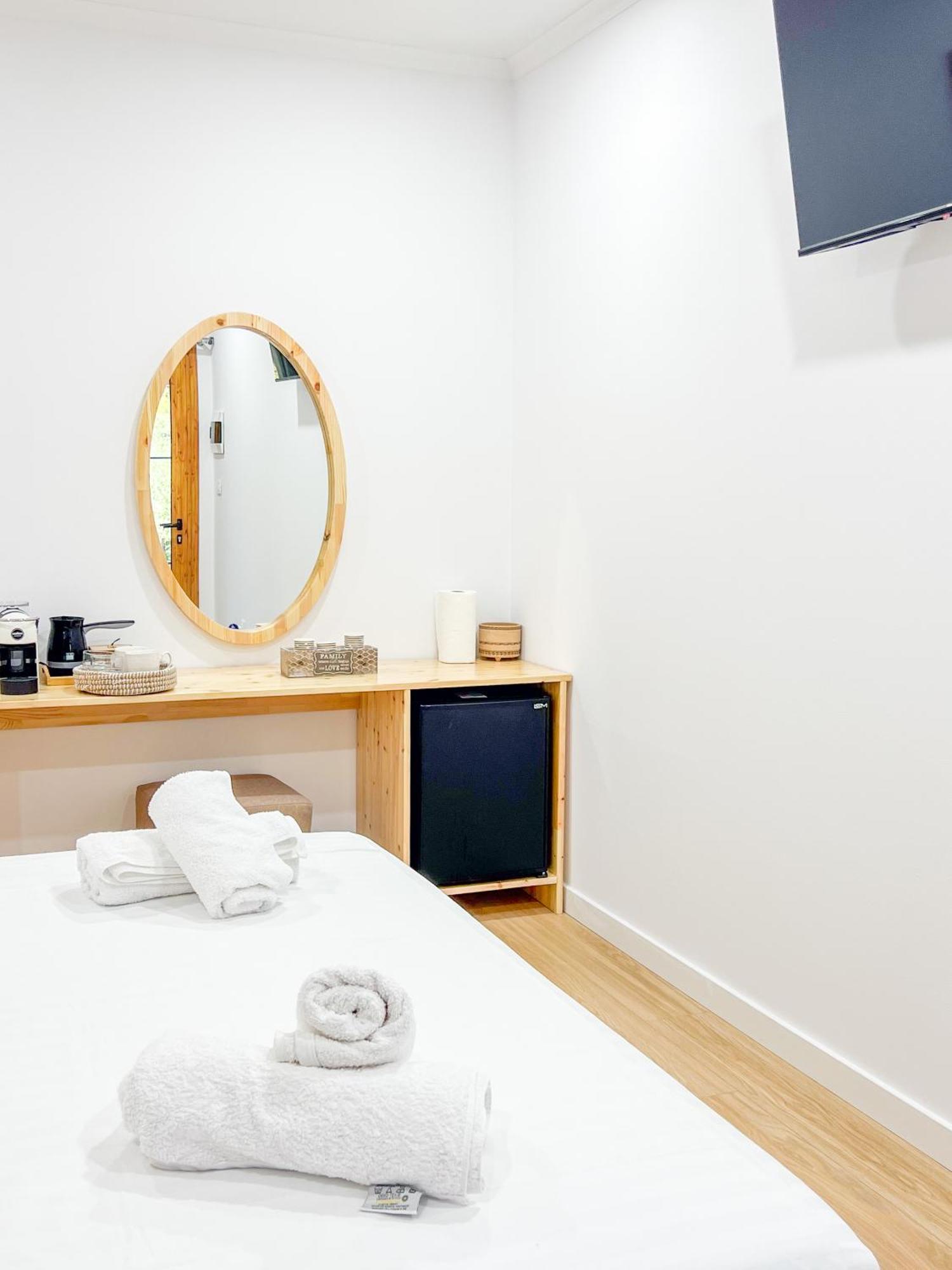 Village View Apartments 히마레 외부 사진